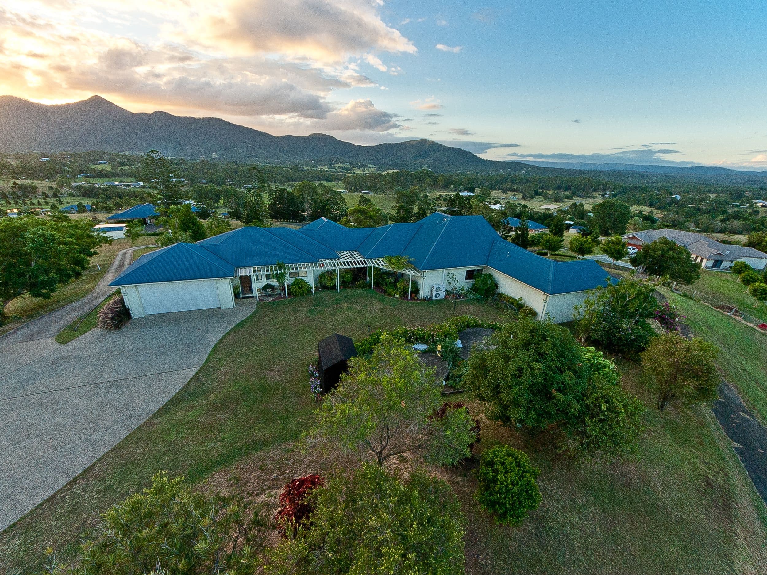 4 Blake Court, Mount Samson QLD 4520, Mount Samson - Image 1