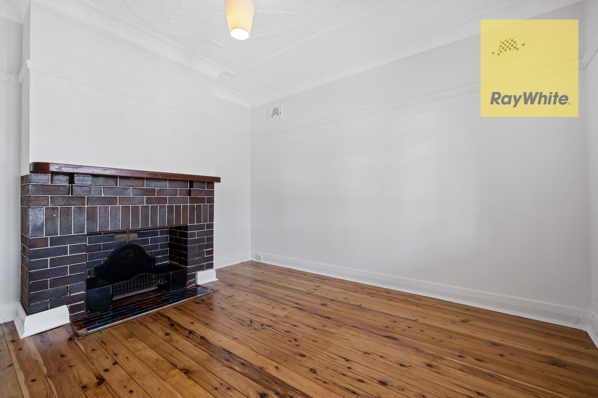 13 Joshua Street, Goulburn NSW 2580, Goulburn - Thumbnail 3