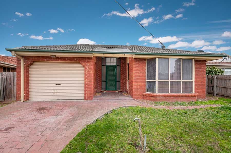 17 Abercarn Avenue, Craigieburn VIC 3064, Craigieburn - Image 1