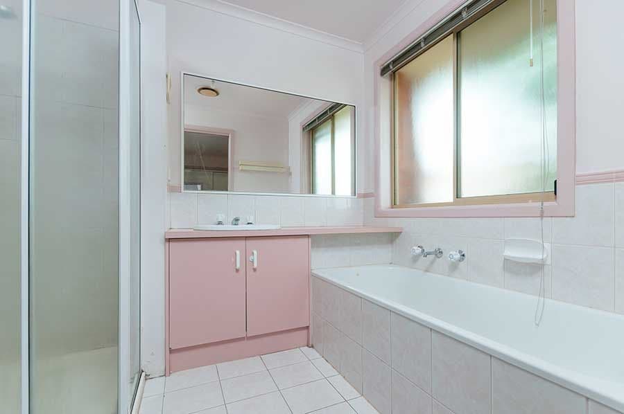 17 Abercarn Avenue, Craigieburn VIC 3064, Craigieburn - Thumbnail 5