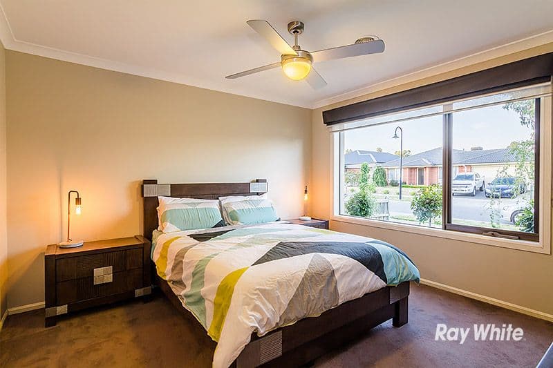 21 Wild Scotchman Way, Cranbourne East VIC 3977, Cranbourne East - Thumbnail 2