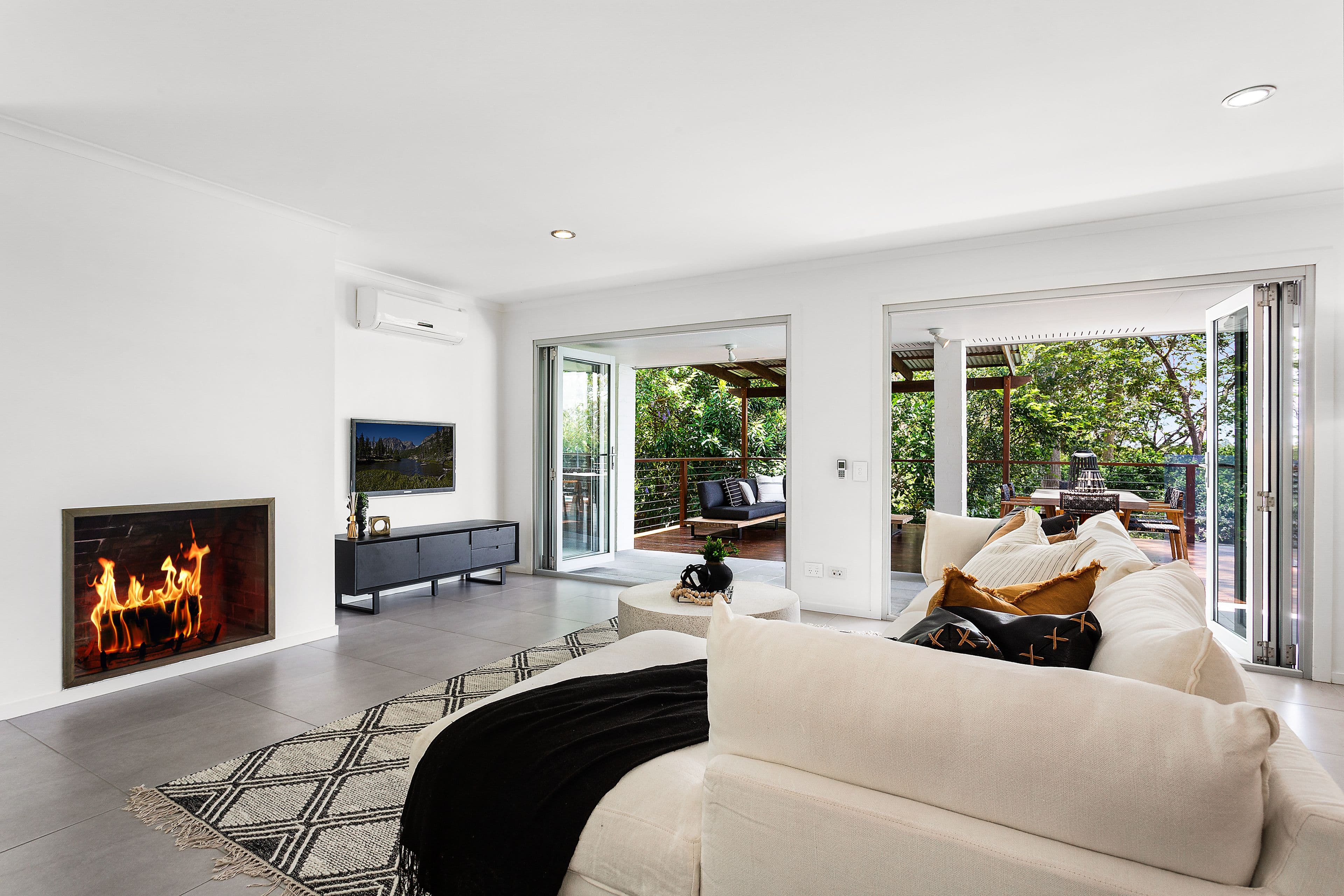 15 Ootana Street, Chapel Hill QLD 4069, Chapel Hill - Thumbnail 4