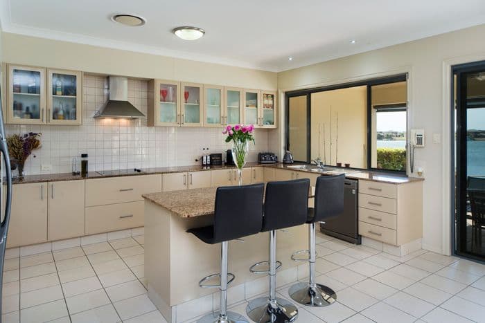 504 Oyster Cove Promenade, Helensvale QLD 4212, Helensvale - Thumbnail 2