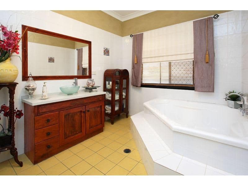 18 Goodman Close, MCDOWALL QLD 4053, McDowall - Thumbnail 2
