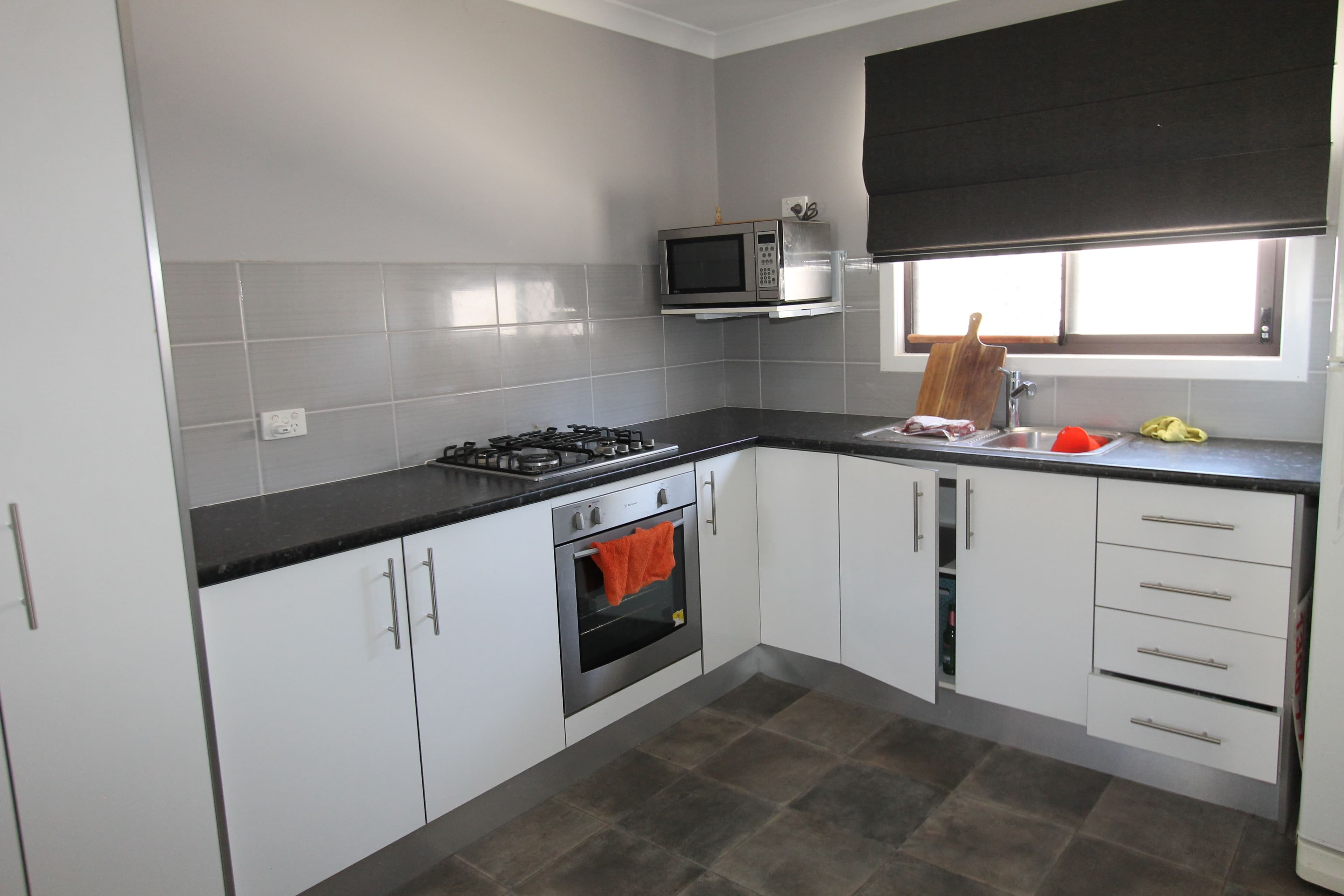 15 Sandpiper Close, Ballajura WA 6066, Ballajura - Thumbnail 2