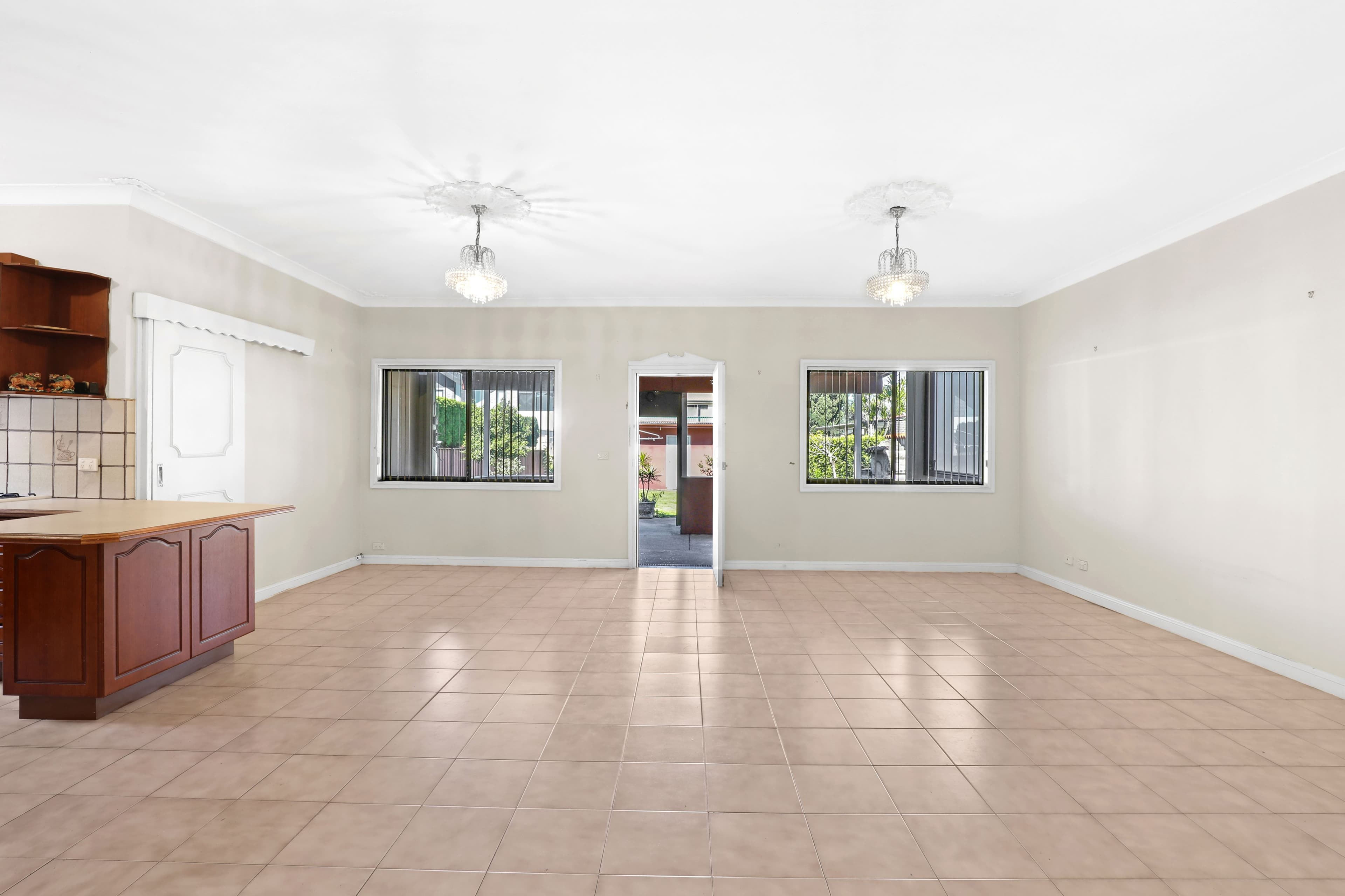 132 Bayview Avenue, Earlwood NSW 2206, Earlwood - Thumbnail 3