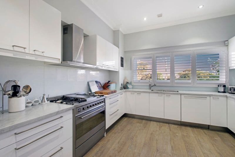 30 Beach Road, Beaumaris VIC 3193, Beaumaris - Thumbnail 3