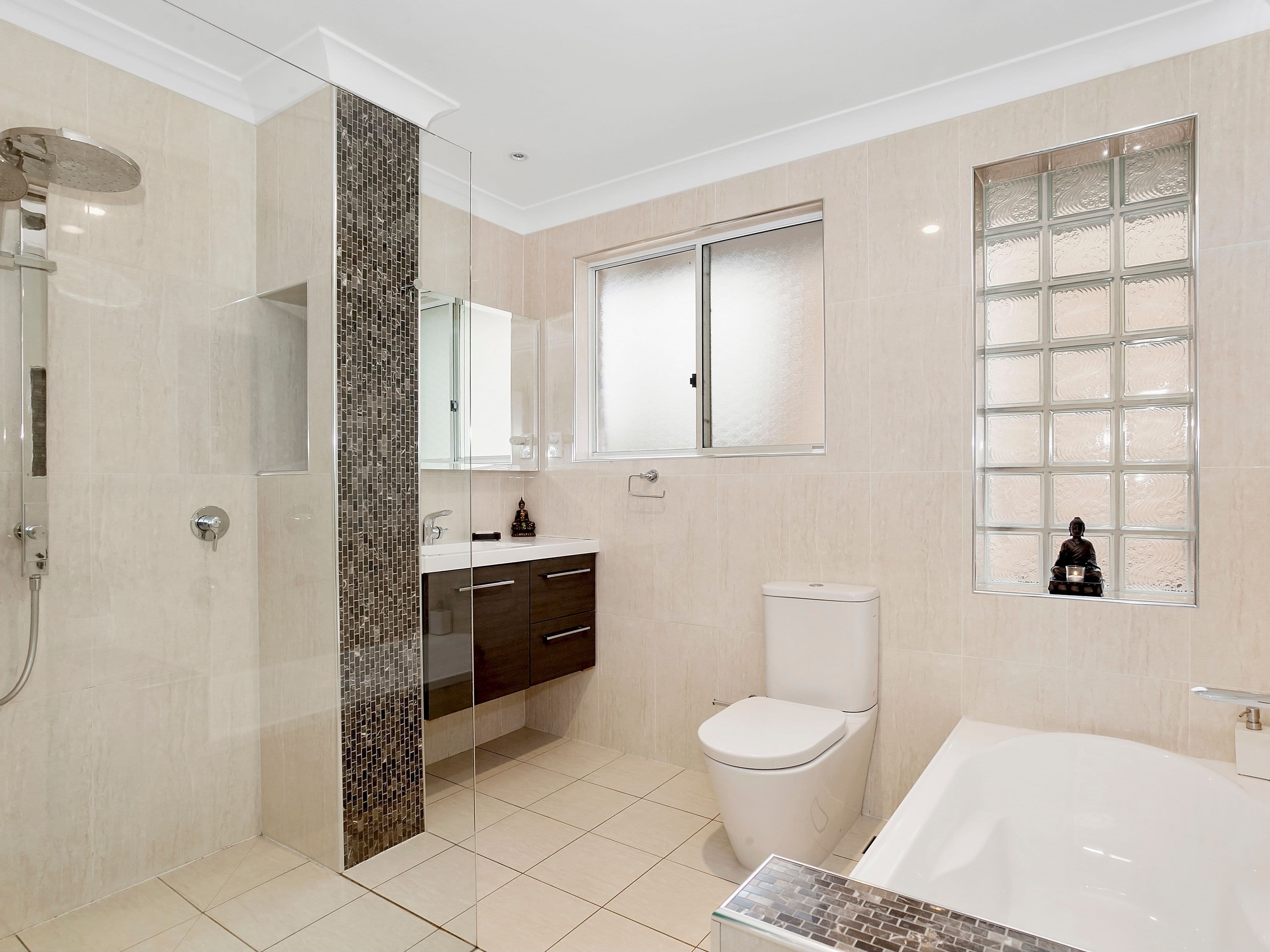 54 Crest Road, Albion Park - Thumbnail 7