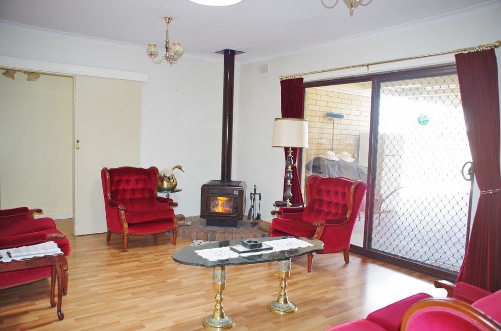 1 Stoneham Drive, Renmark SA 5341, Renmark - Thumbnail 6