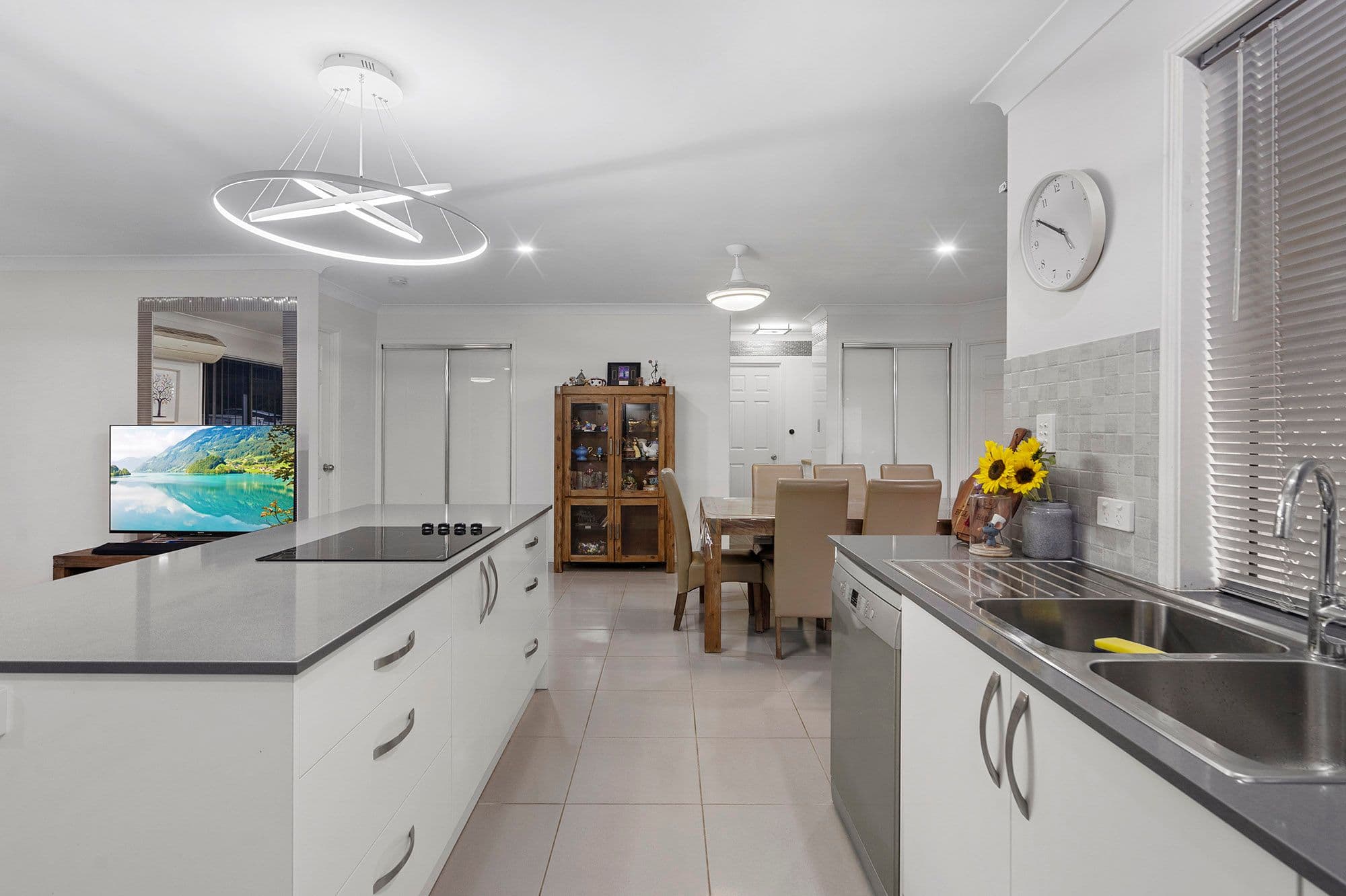 7 Cherrytree Place, Waterford West QLD 4133, Waterford West - Thumbnail 2