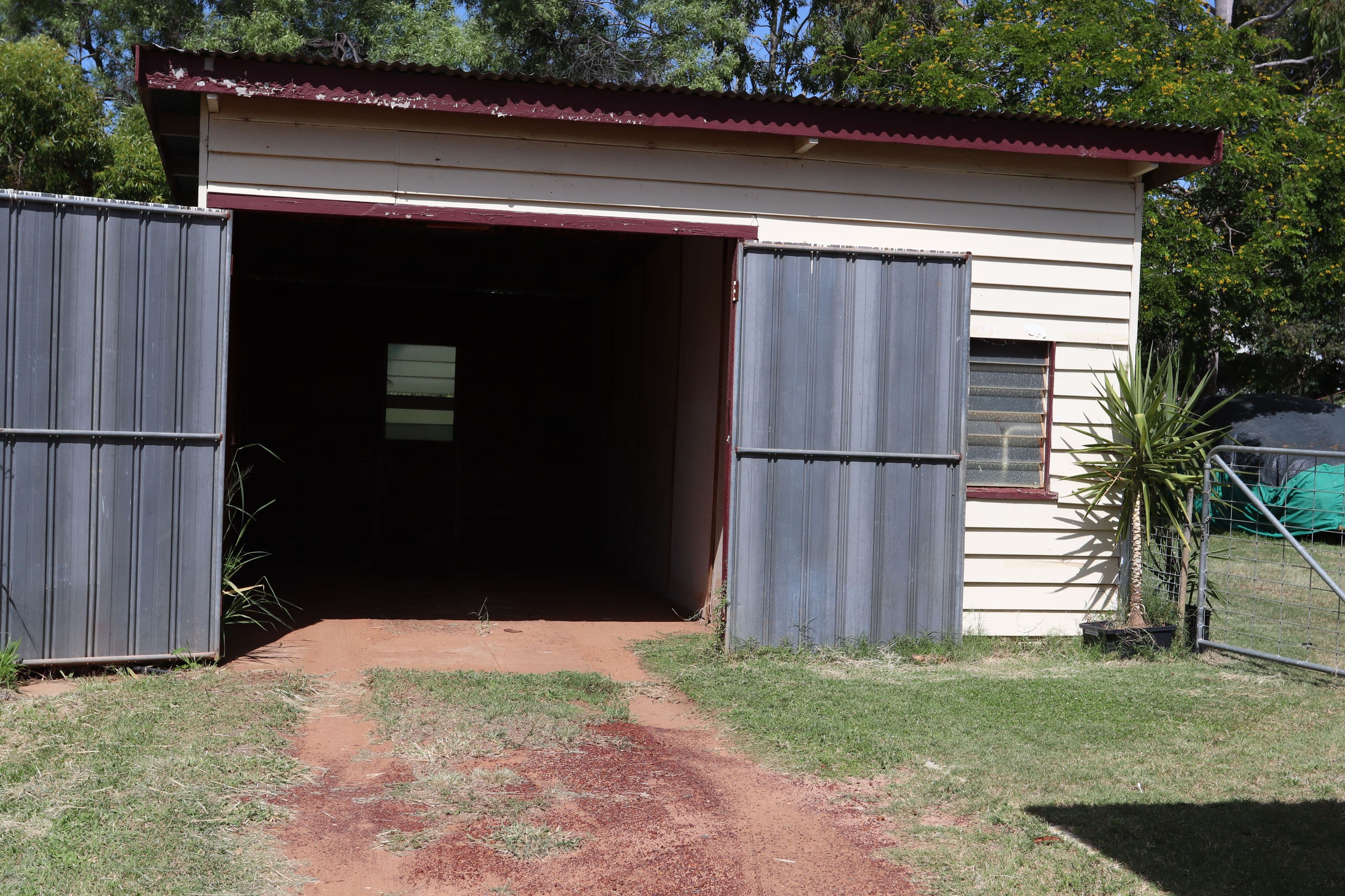 10 Sturt Street, Charleville QLD 4470, Charleville - Thumbnail 2