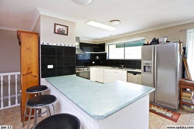 25 Tamworth Drive, HELENSVALE QLD 4212, Helensvale - Thumbnail 4