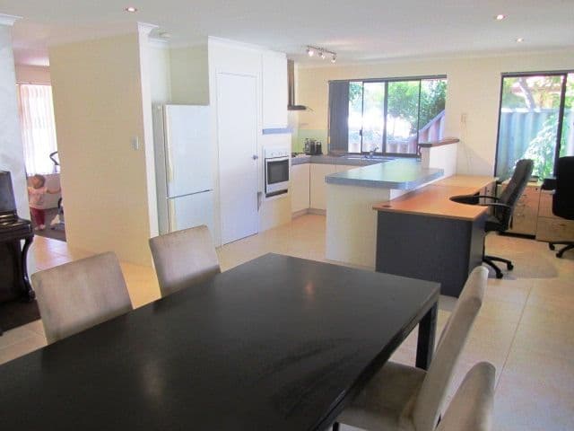 15 Cessford Close, LEDA WA 6170, Leda - Thumbnail 3