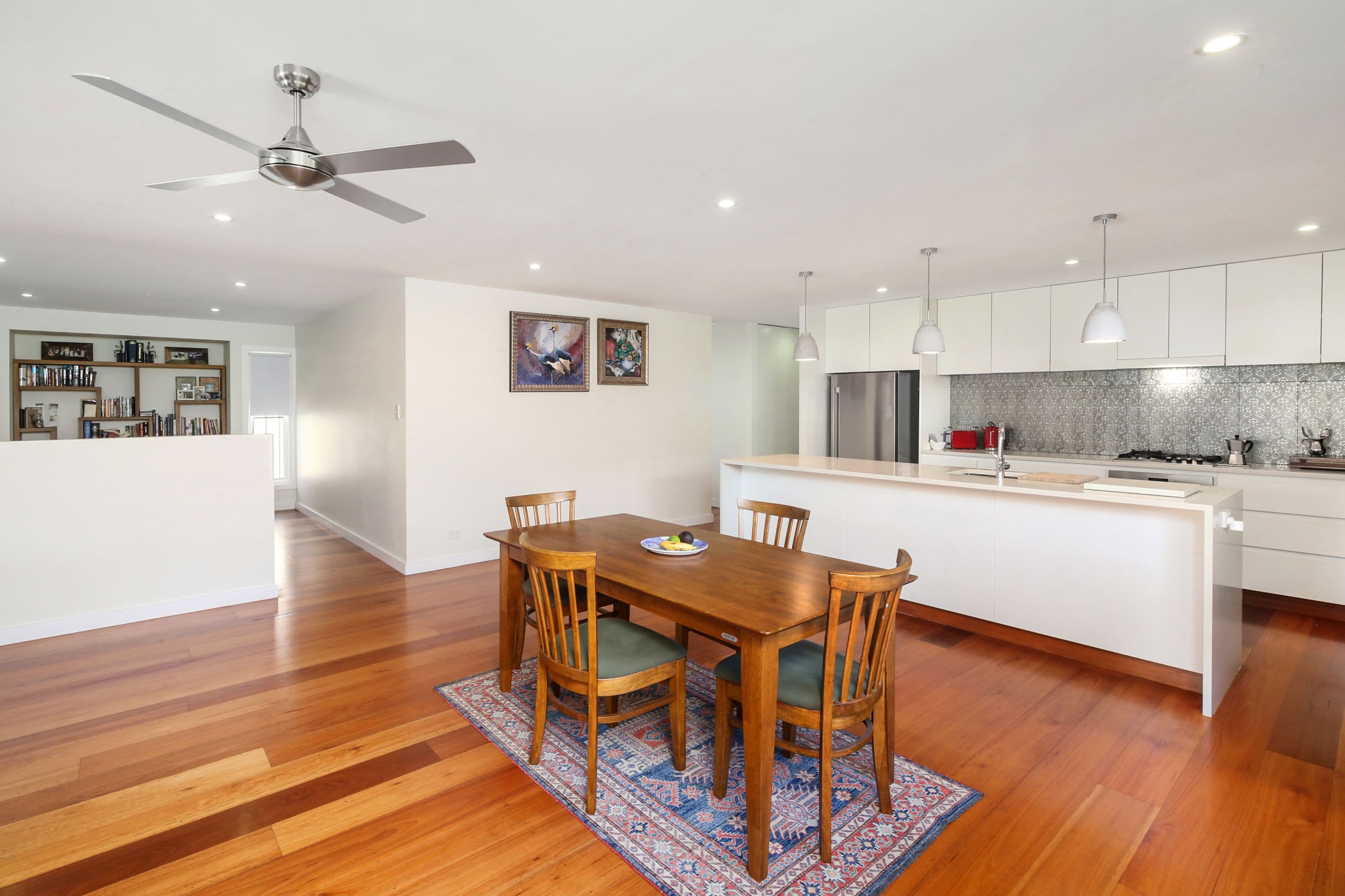 42 Patrick Crescent, Saratoga - Thumbnail 4
