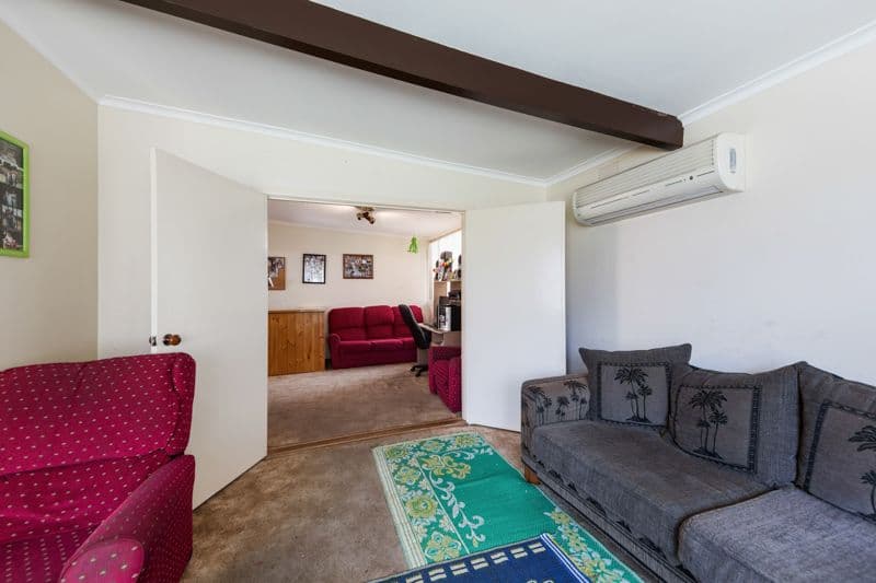 3 Inez Court, Melton VIC 3337, Melton - Thumbnail 4