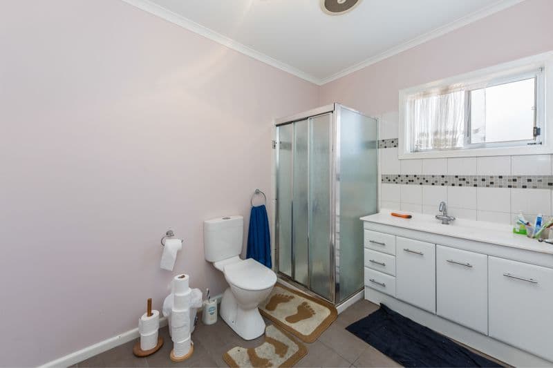 3 Inez Court, Melton VIC 3337, Melton - Thumbnail 6