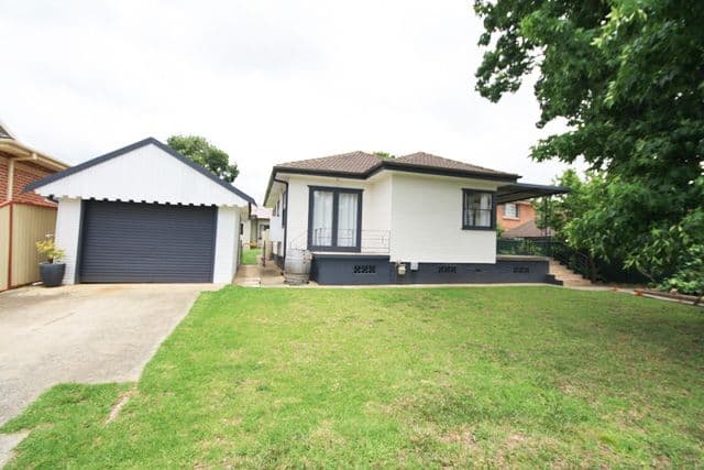 113 Saywell Road, Macquarie Fields NSW 2564, Macquarie Fields - Image 1