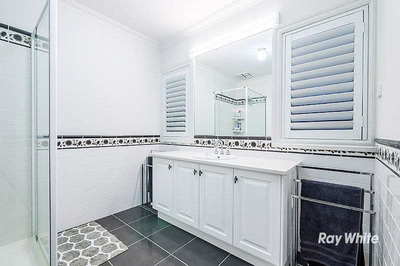 10 Jade Avenue, Koo Wee Rup VIC 3981, Koo Wee Rup - Thumbnail 3