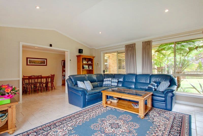 18  Hawkesworth Place, CHERRYBROOK NSW 2126, Cherrybrook - Thumbnail 3