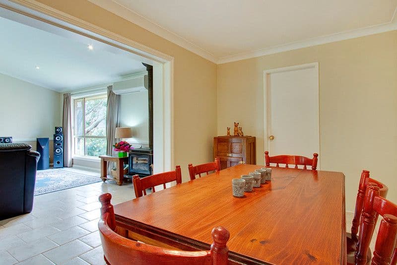 18  Hawkesworth Place, CHERRYBROOK NSW 2126, Cherrybrook - Thumbnail 6