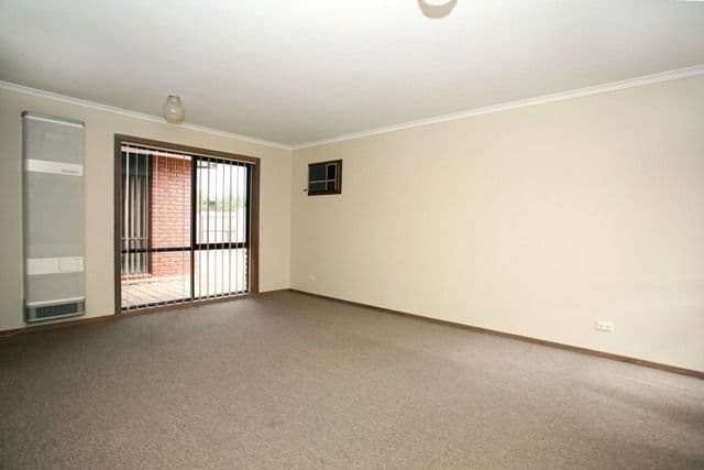 22a Merrett Avenue, HOPPERS CROSSING VIC 3029, Hoppers Crossing - Thumbnail 2