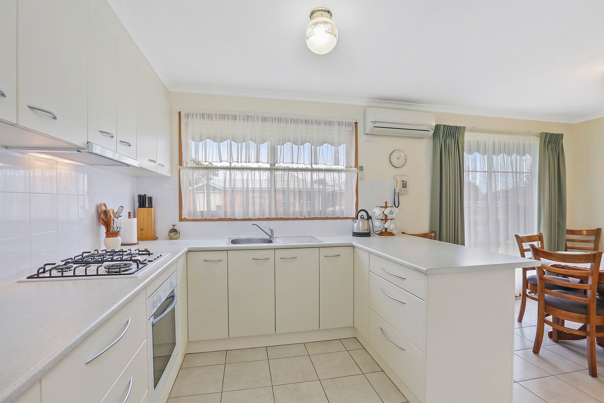 13 Church Street, Grovedale VIC 3216, Grovedale - Thumbnail 2