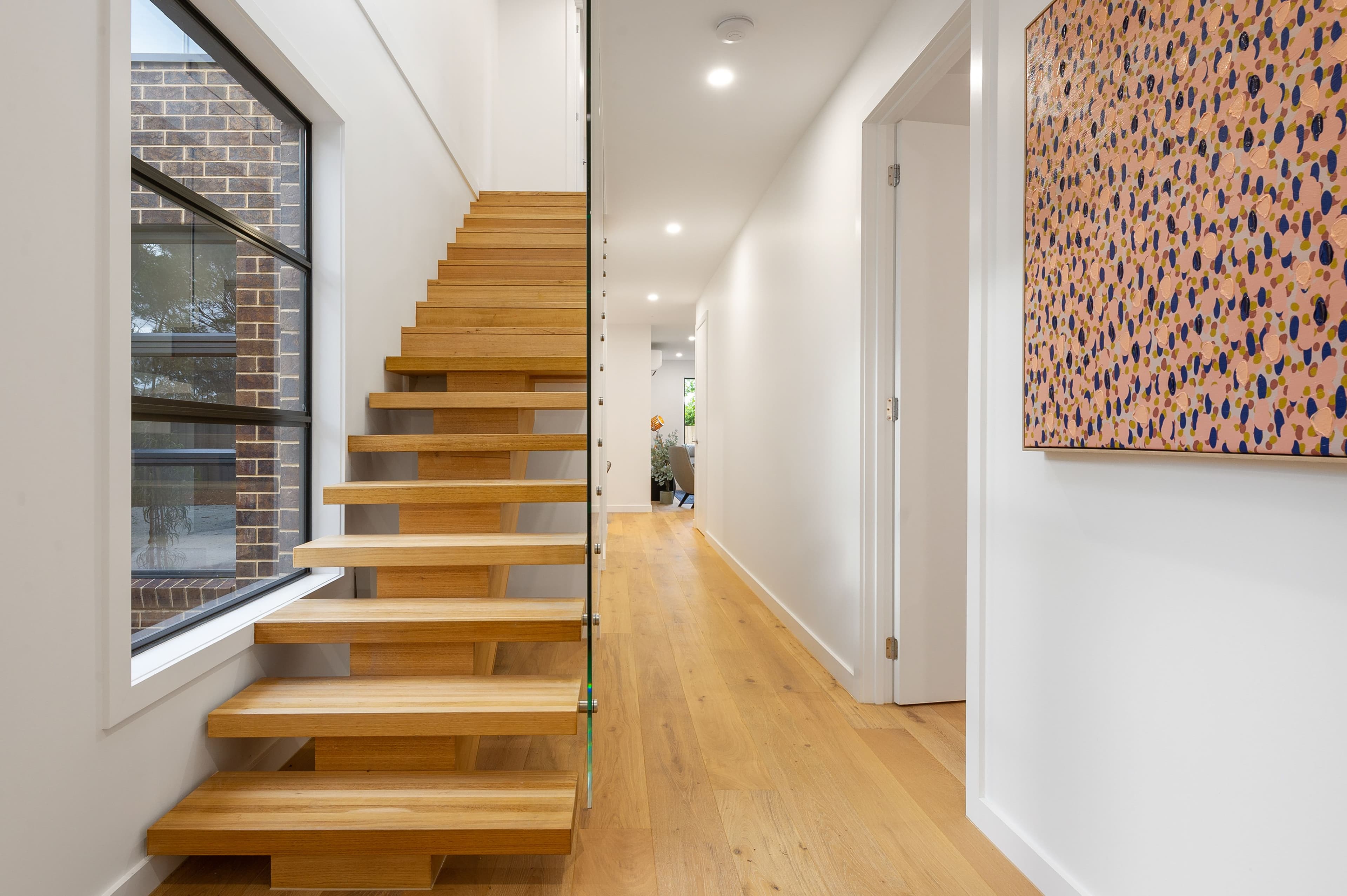 4 Berringa Court, Bundoora VIC 3083, Bundoora - Thumbnail 2