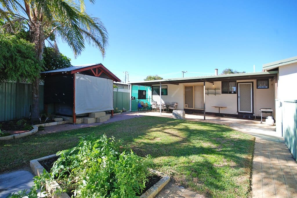 4 Bower Street, Jurien Bay WA 6516, Jurien Bay - Thumbnail 4