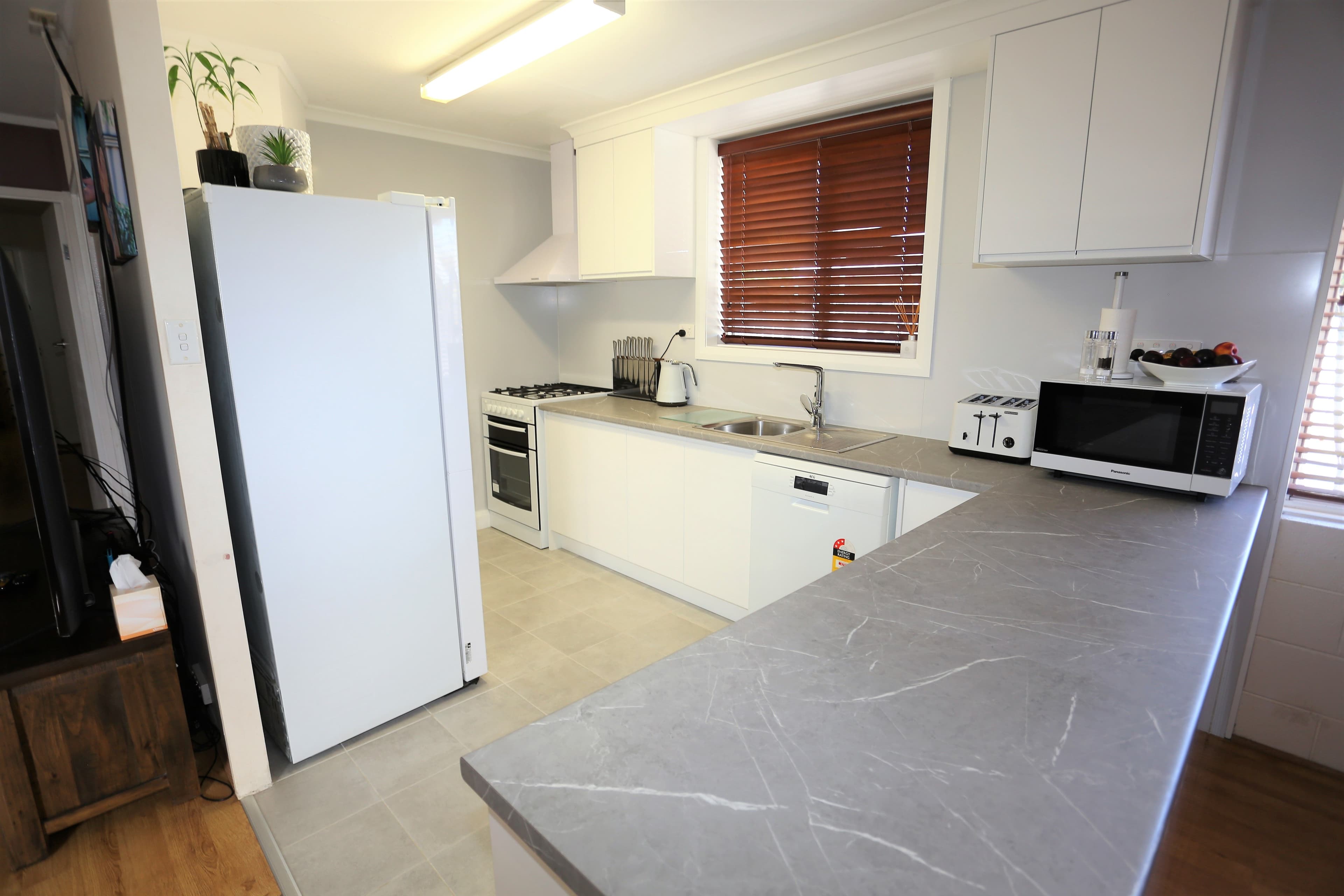 32 Mallee Drive, Kambalda West WA 6442, Kambalda West - Thumbnail 2