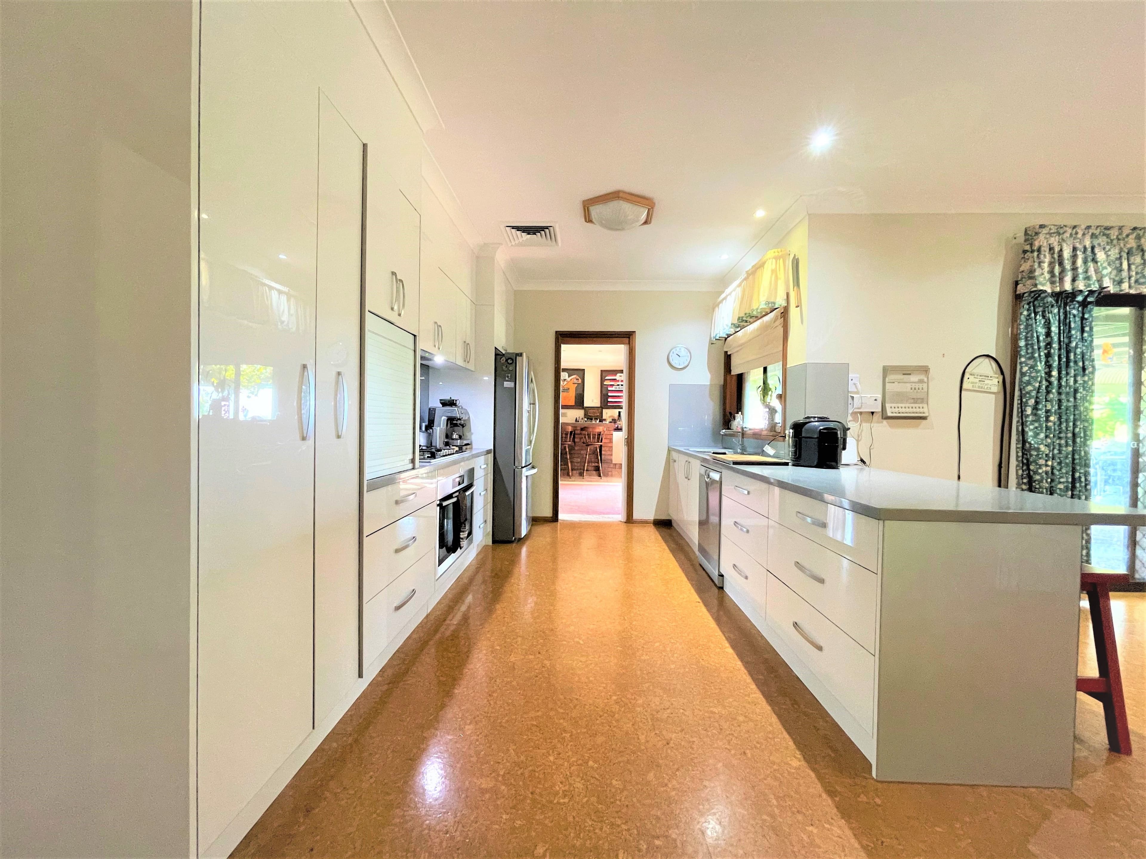 130 Saines Road, Young NSW 2594, Young - Thumbnail 7