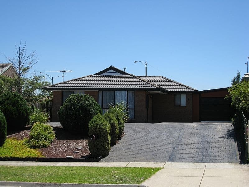 2 Carbon Crescent, MILL PARK VIC 3082, Mill Park - Image 1