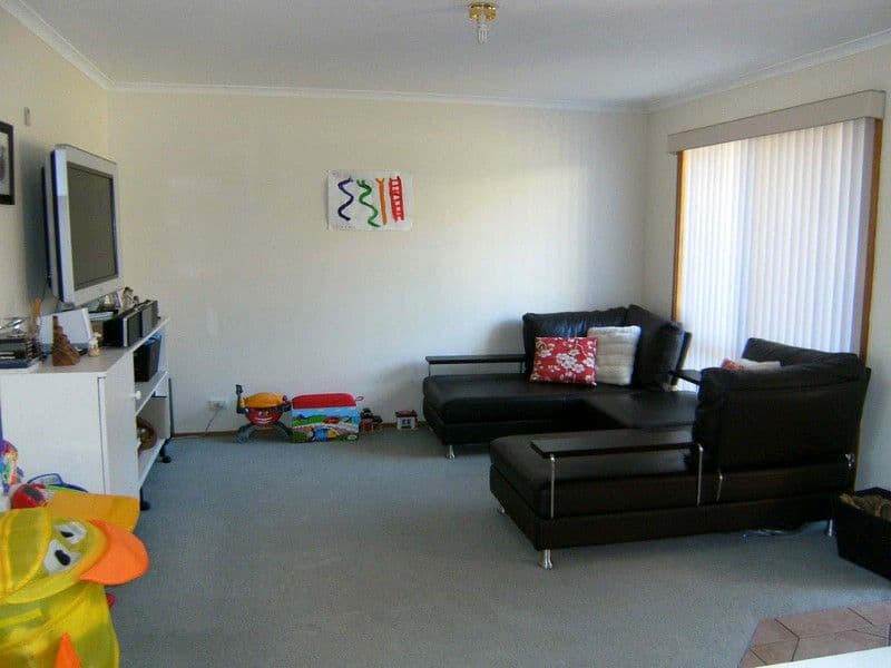 1-6 Gilks Place, CONDER ACT 2906, Conder - Thumbnail 4