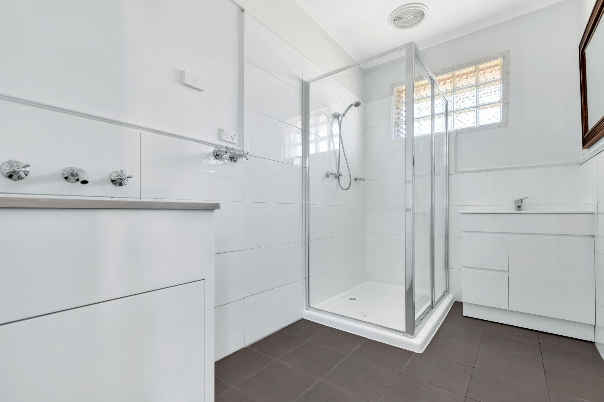 7 Dewan Avenue, Werribee VIC 3030, Werribee - Thumbnail 7