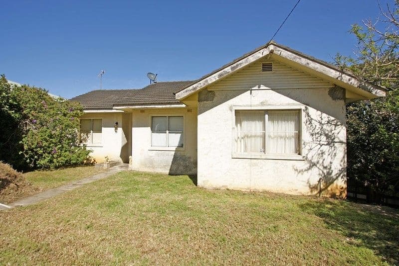 31 Hillcrest Avenue, MONA VALE NSW 2103, Mona Vale - Thumbnail 3