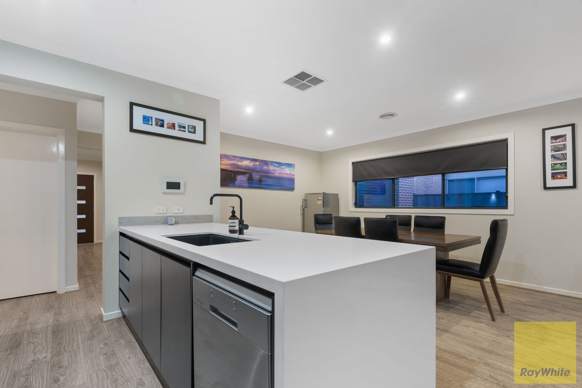 21 Wimbledon Grove, Truganina VIC 3029, Truganina - Thumbnail 7