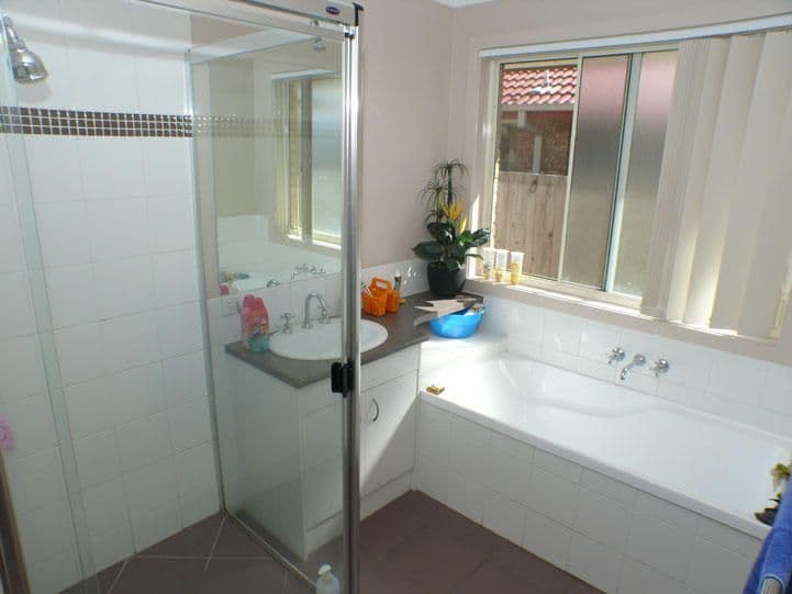 16 Lake Manchester Street, LOGAN RESERVE QLD 4133, Logan Reserve - Thumbnail 8