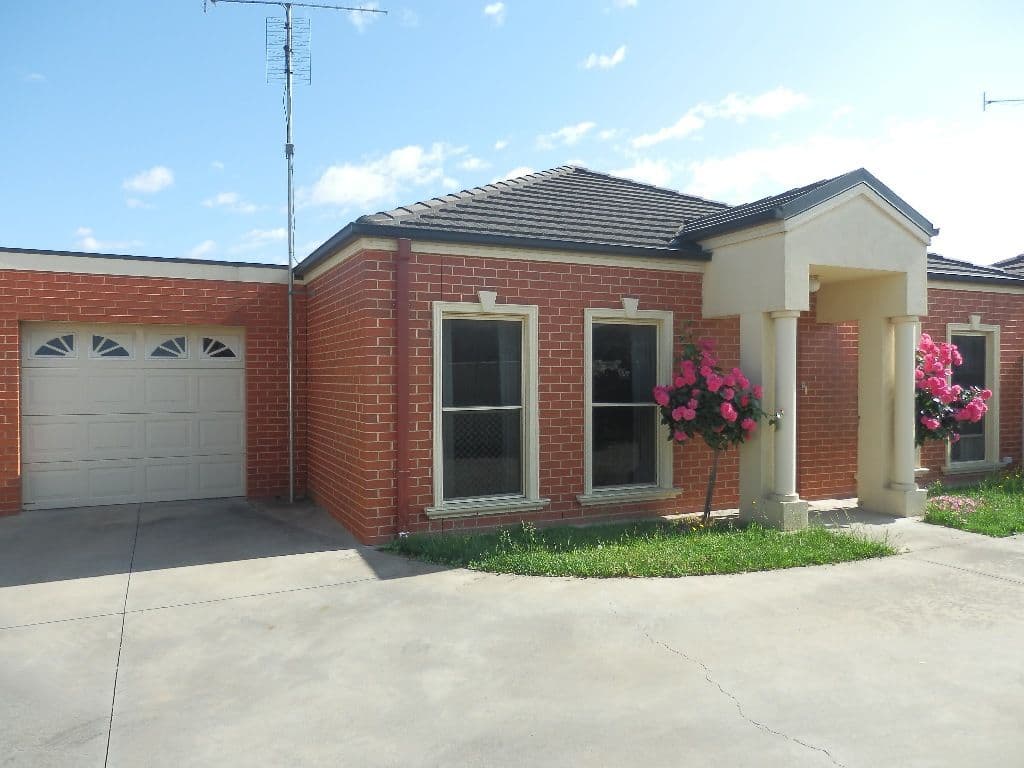 23 Hare Street, ECHUCA VIC 3564, Echuca - Image 1