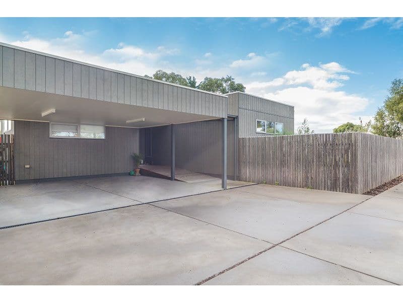 201 Thompson Avenue, Cowes VIC 3922, Cowes - Thumbnail 5