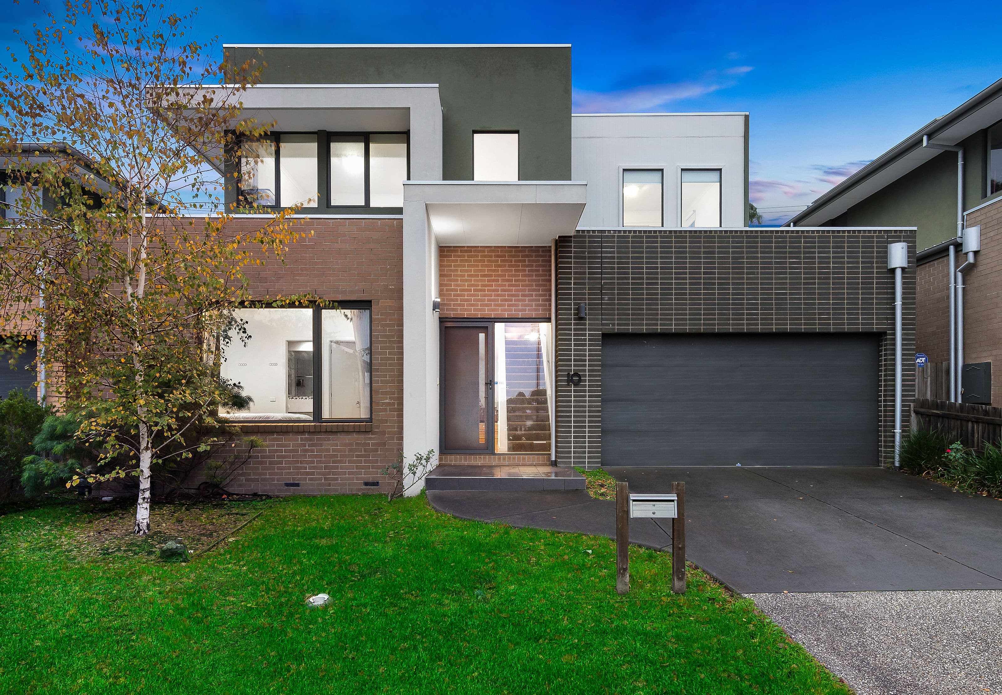 10 Magenta Court, Mount Waverley VIC 3149, Mount Waverley - Image 1