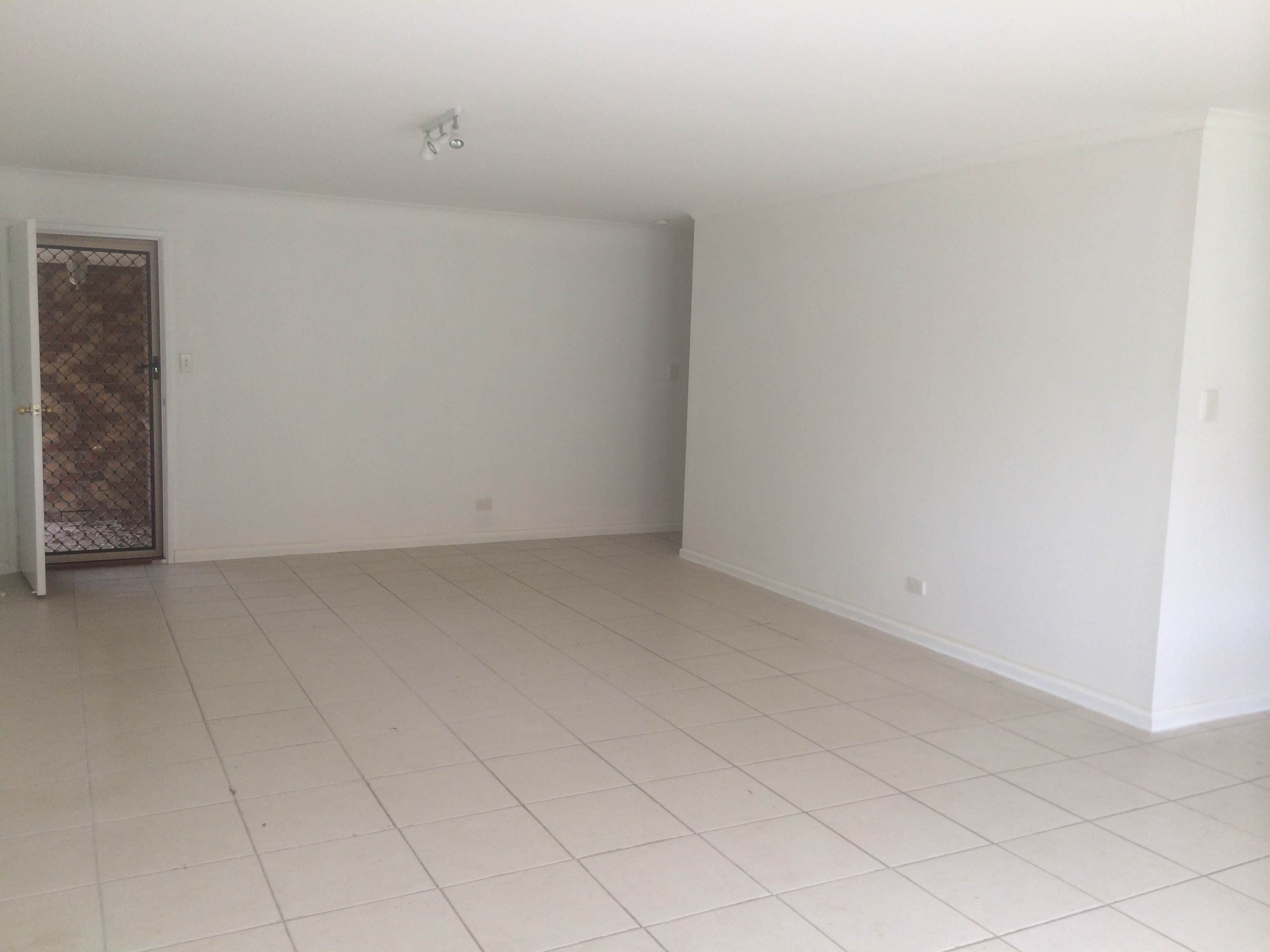  28 Henty Drive, REDBANK PLAINS QLD 4301, Redbank Plains - Thumbnail 3