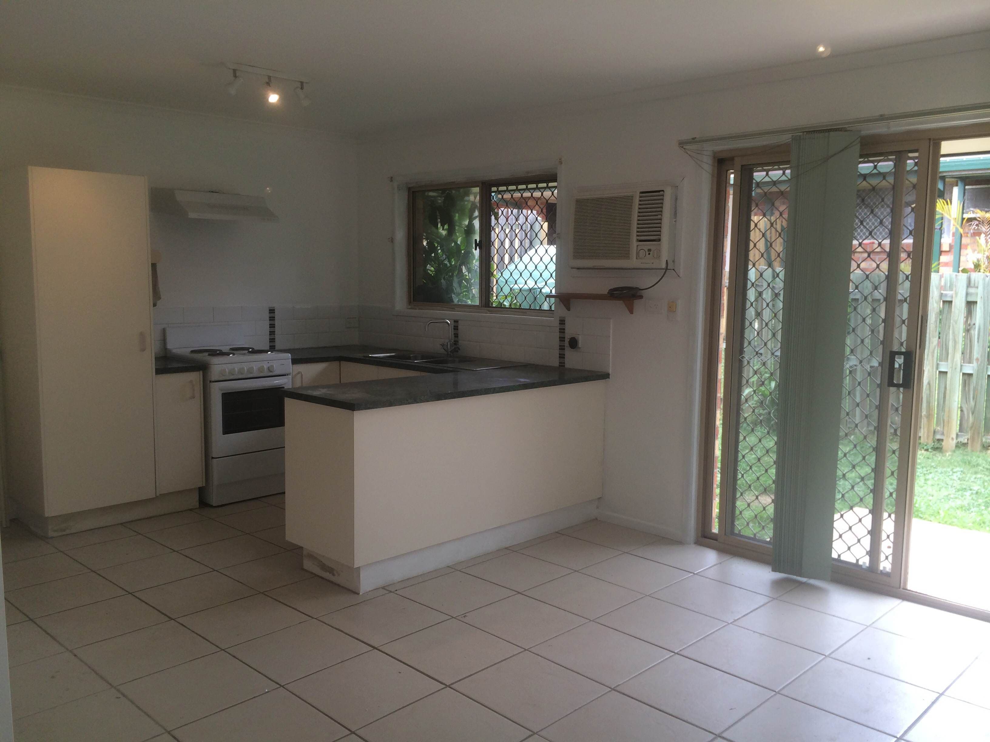  28 Henty Drive, REDBANK PLAINS QLD 4301, Redbank Plains - Thumbnail 4
