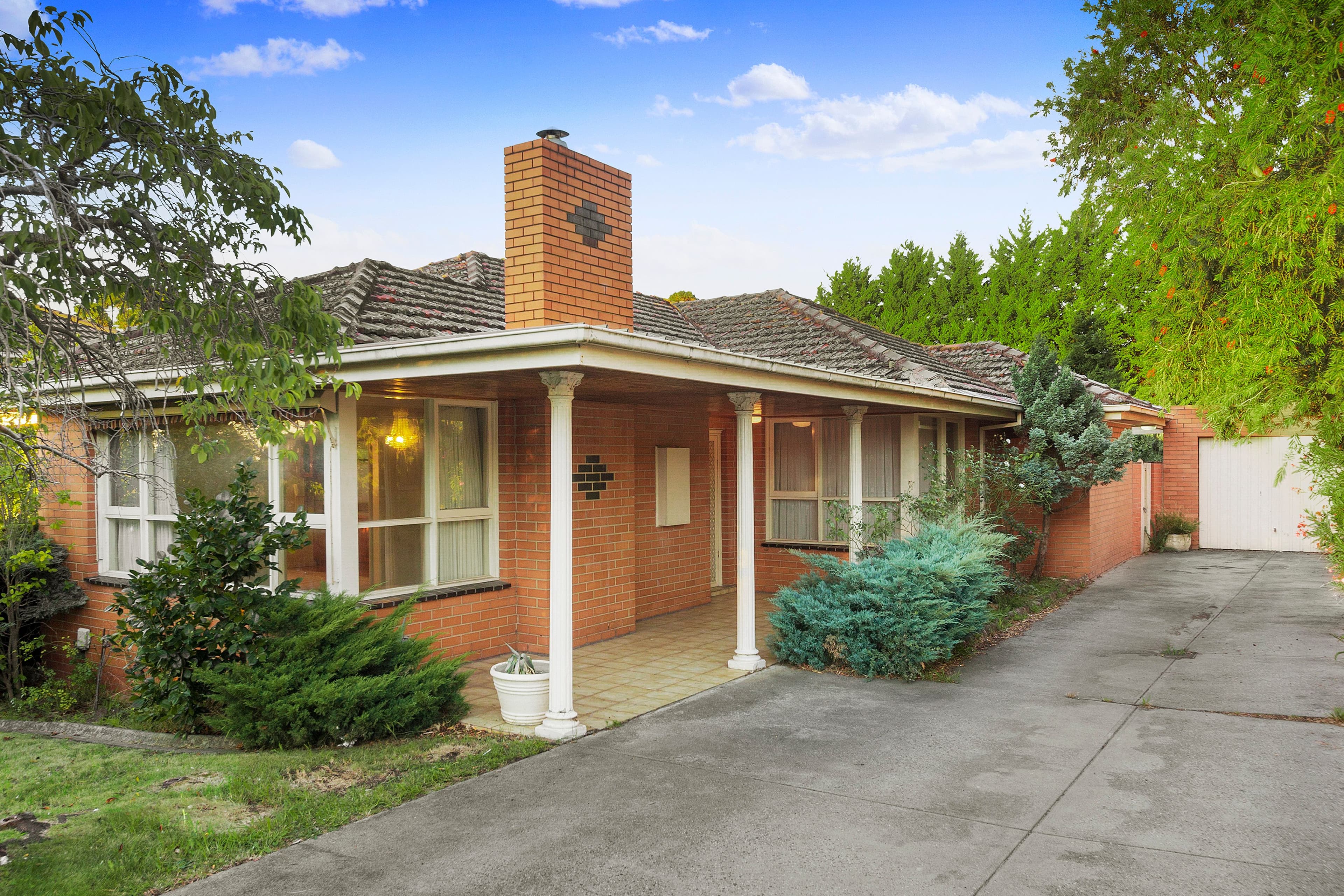 8 Thiele Street, Doncaster VIC 3108, Doncaster - Thumbnail 2