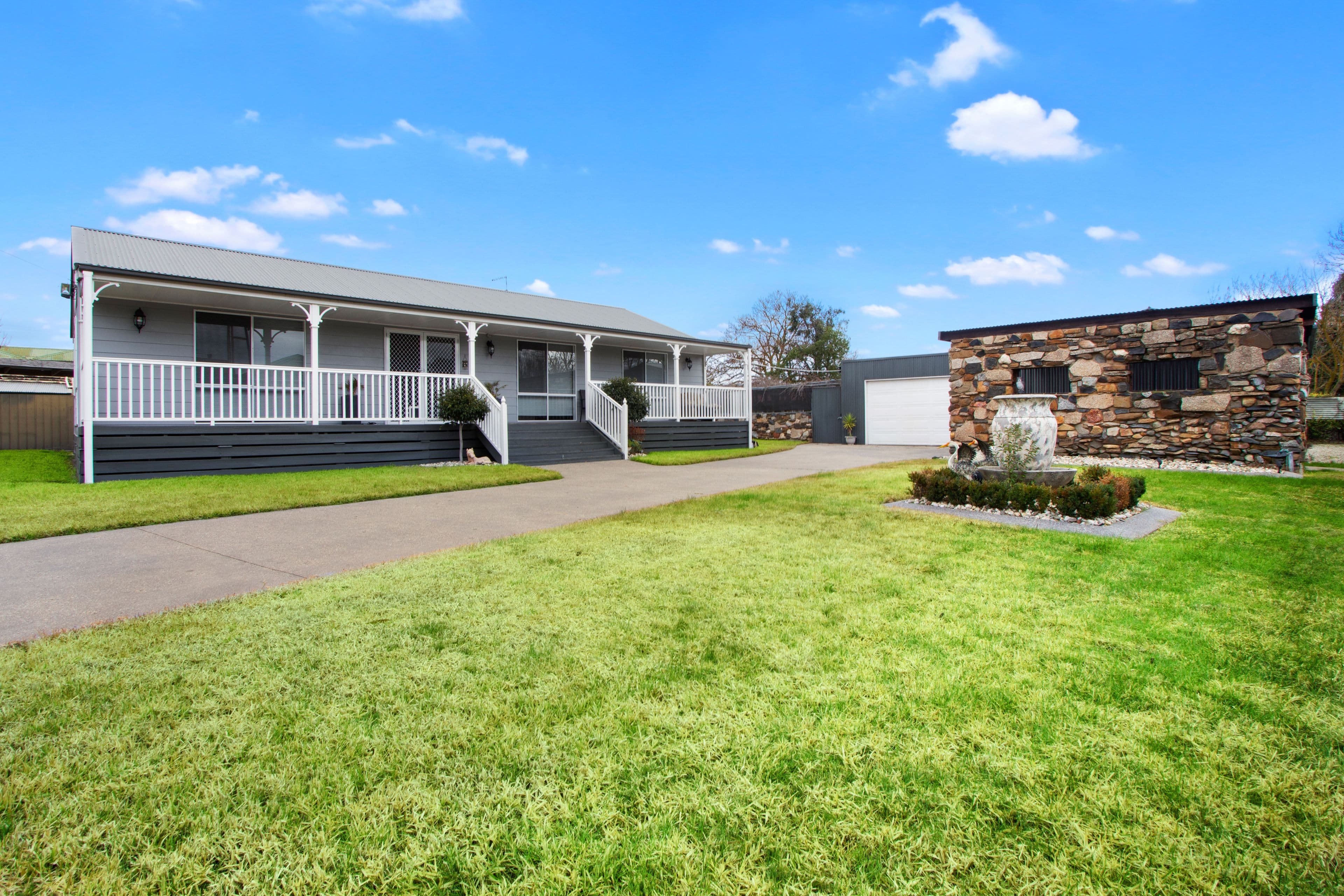 3 Dropmore Avenue, Seymour VIC 3660, Seymour - Image 1