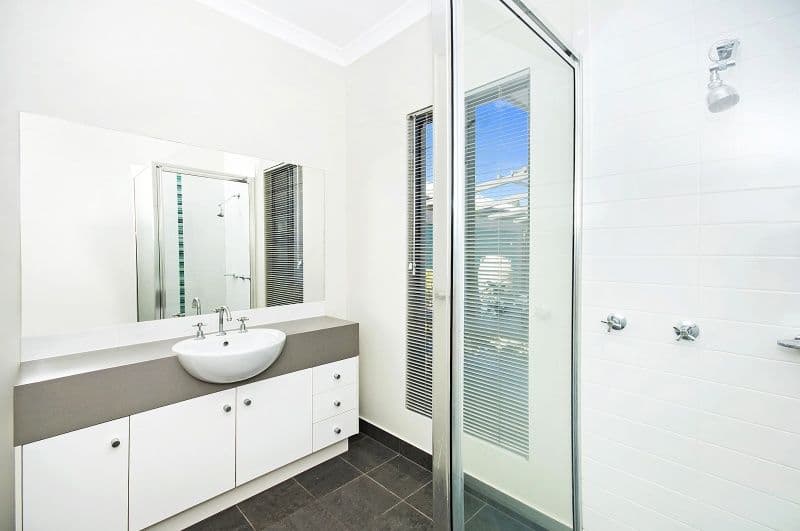 34 Dunlop Street, KELSO QLD 4815, Kelso - Thumbnail 8