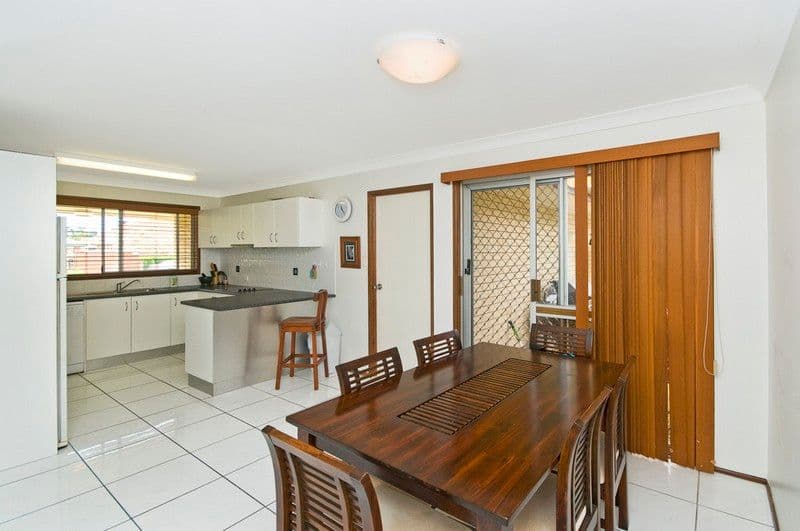 247 Mallawa Drive, PALM BEACH QLD 4221, Palm Beach - Thumbnail 2