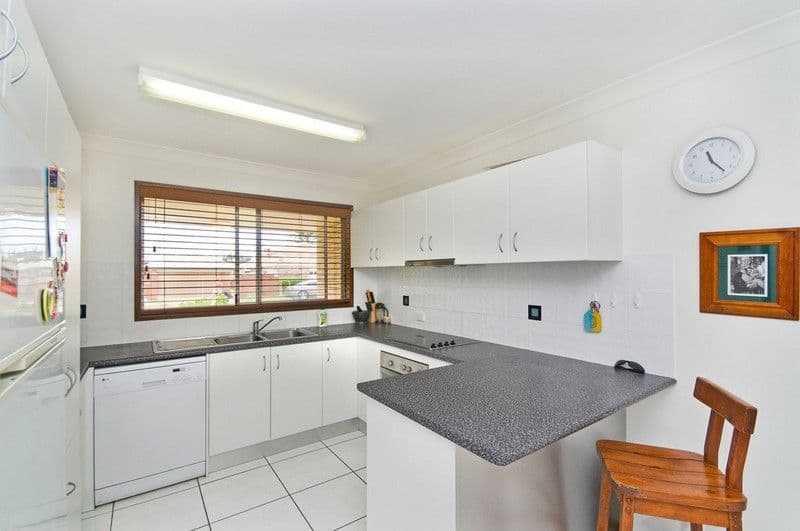 247 Mallawa Drive, PALM BEACH QLD 4221, Palm Beach - Thumbnail 3