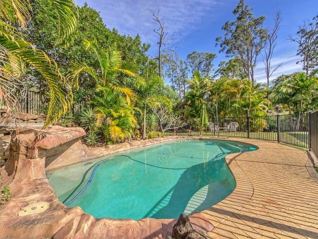 8 The Oval Drive, MOUNT NATHAN QLD 4211, Mount Nathan - Image 1