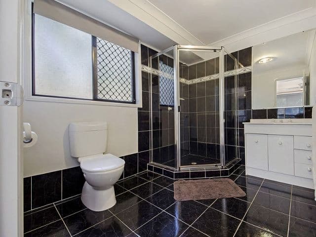 8 The Oval Drive, MOUNT NATHAN QLD 4211, Mount Nathan - Thumbnail 6