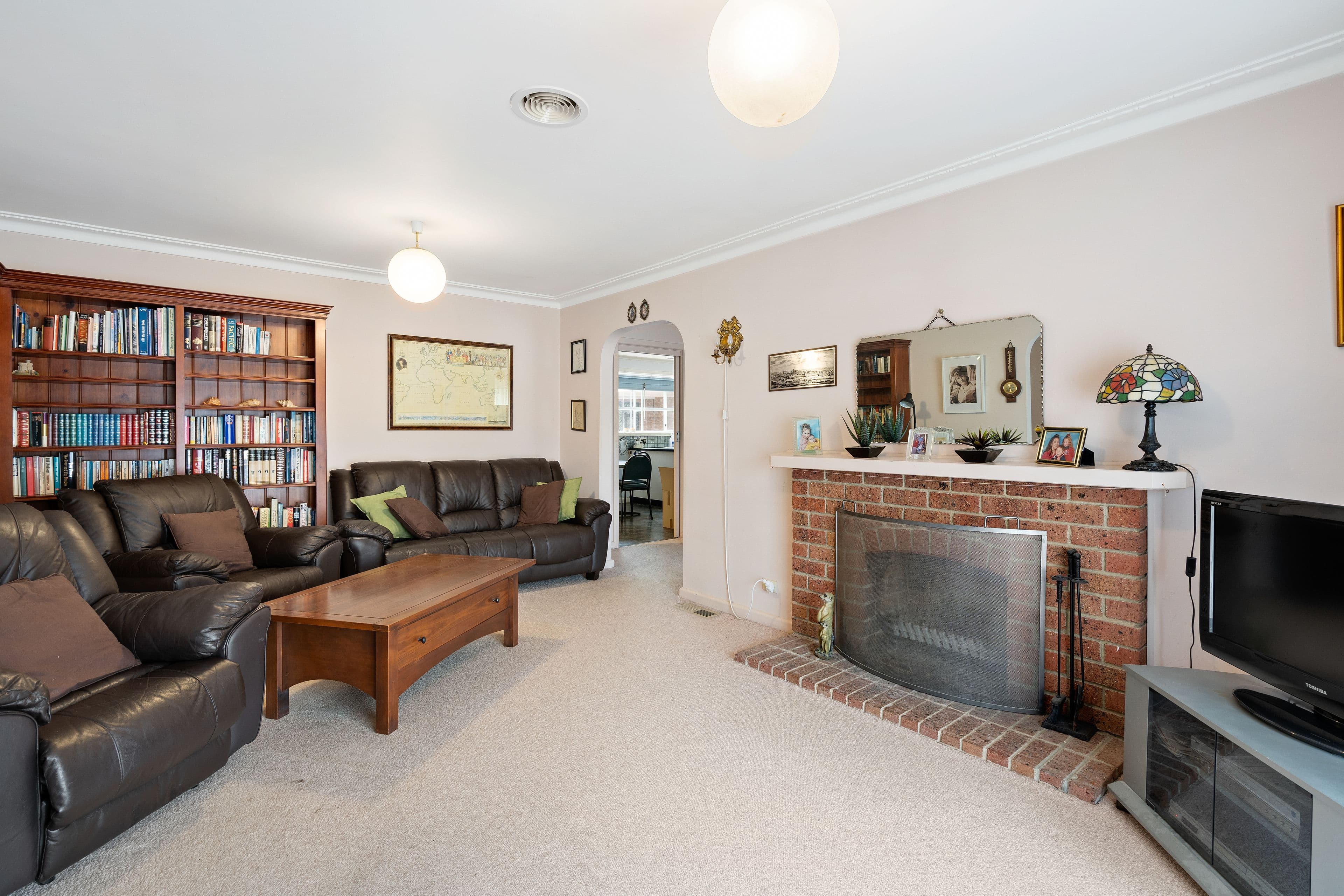 45 Wallara Crescent, Bundoora VIC 3083, Bundoora - Thumbnail 2