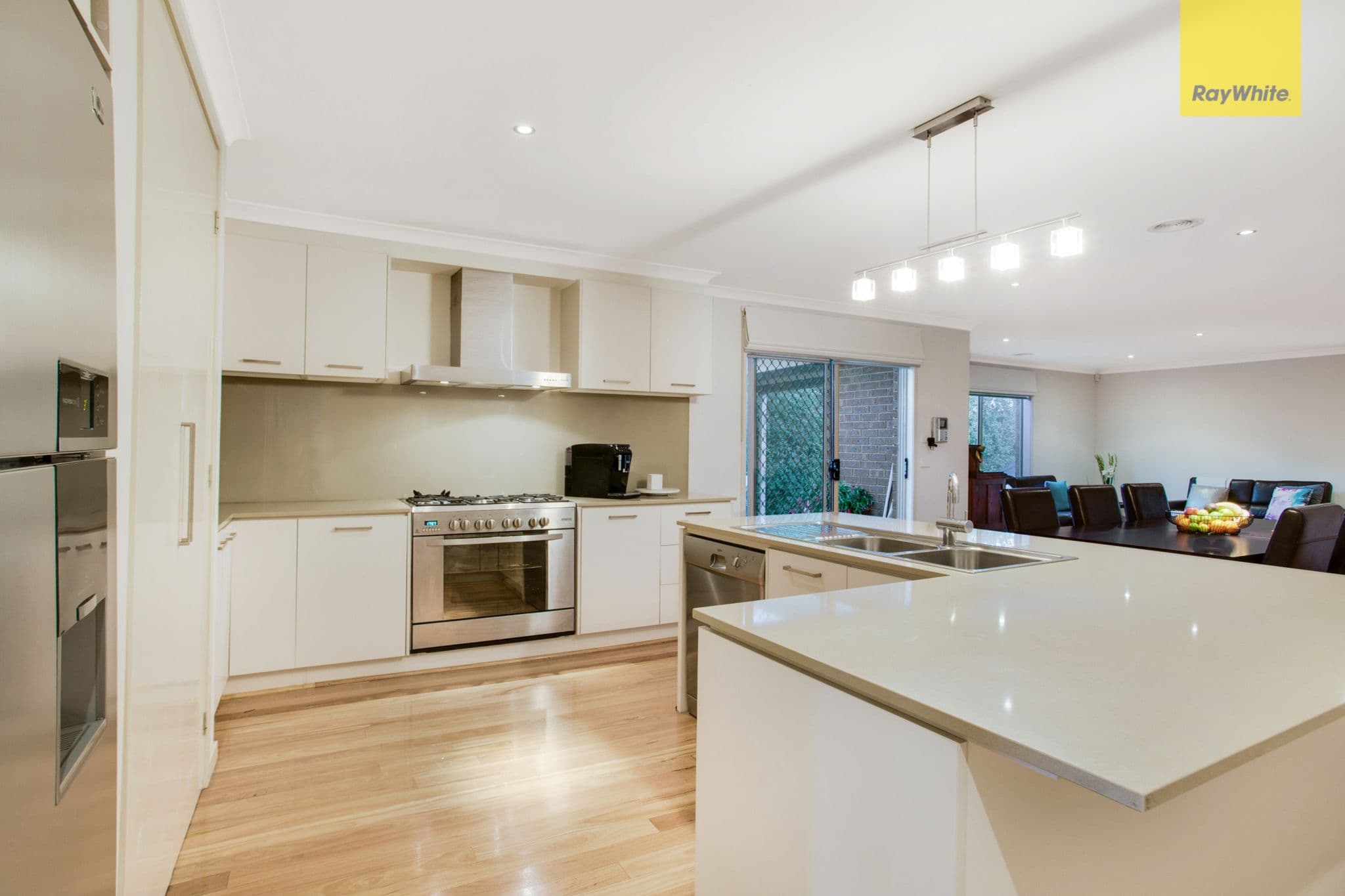 102 Wattle Valley Drive, Hillside VIC 3037, Hillside - Thumbnail 2
